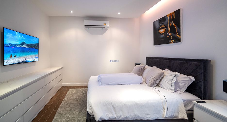Casa en venta de 6 habitaciones en Bang Lamung, Chonburi