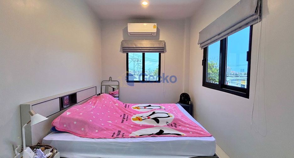 Haus zum Kauf mit 3 Zimmer in Bang Lamung, Chonburi