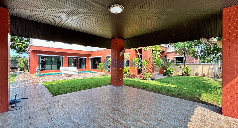 For sale 3 bedrooms house in Bang Lamung, Chonburi