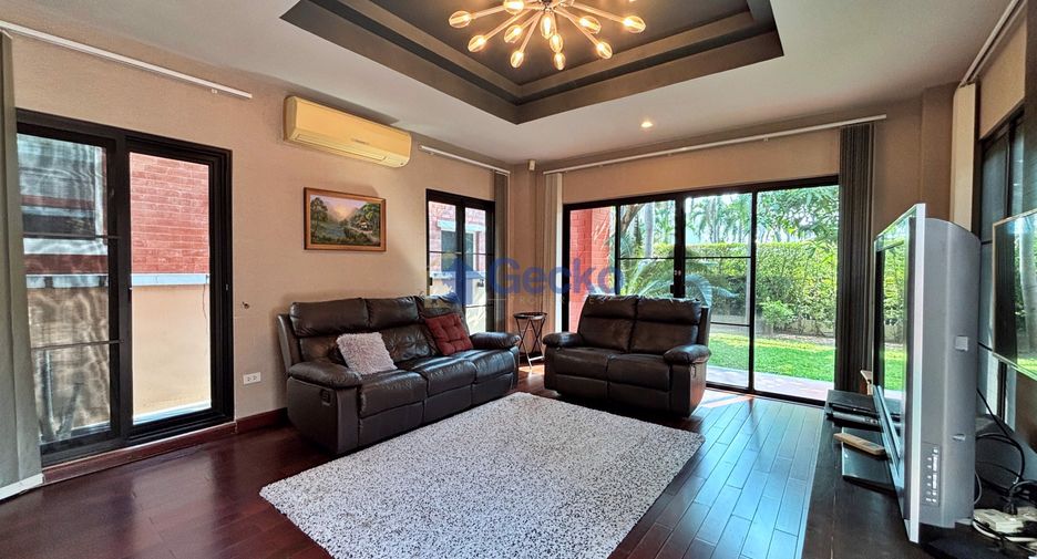 For sale 3 bedrooms house in Bang Lamung, Chonburi