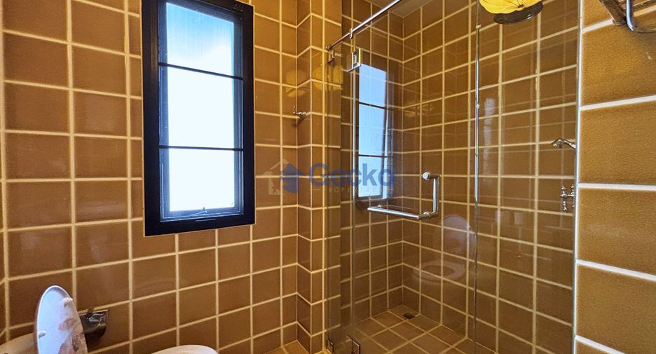 For sale 3 bedrooms house in Bang Lamung, Chonburi