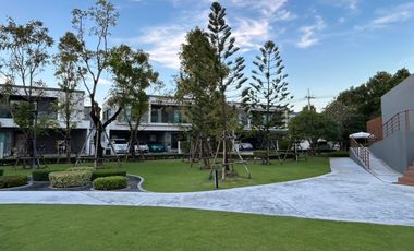 Haus zur Miete mit 4 Zimmer in Bang Phli, Samut Prakan