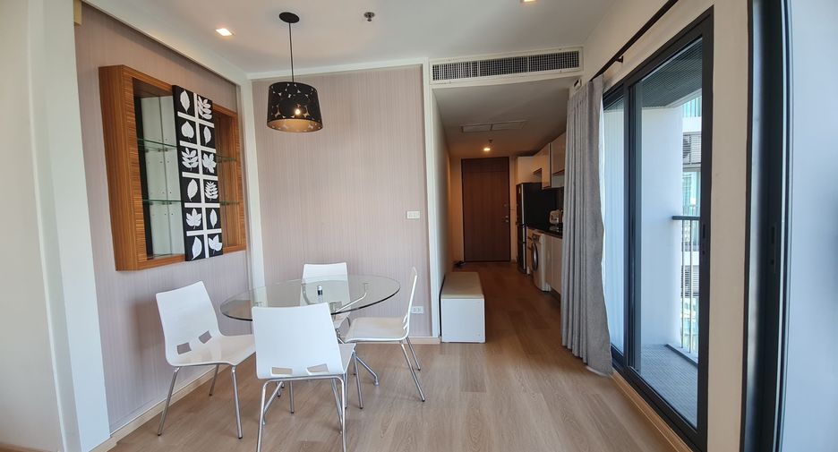 À louer et à vendre 1 chambre condo à Khlong Toei, Bangkok