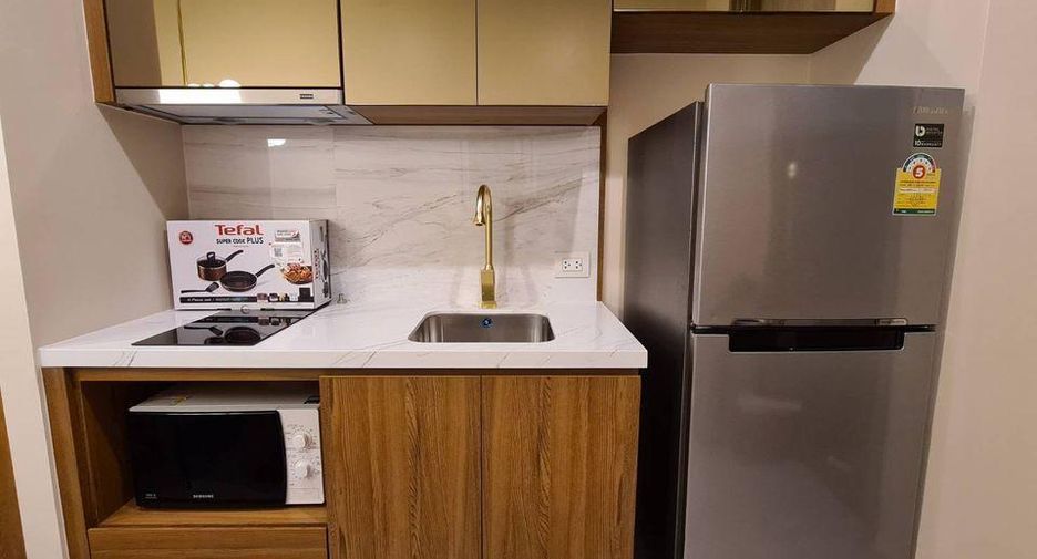 Condo en alquiler de 1 habitaciones en Pathum Wan, Bangkok