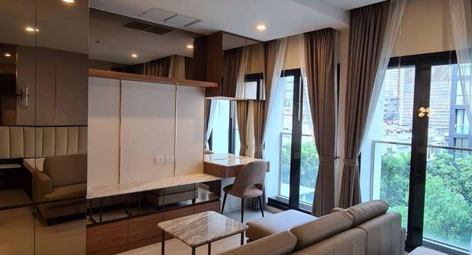 Condo en alquiler de 1 habitaciones en Pathum Wan, Bangkok