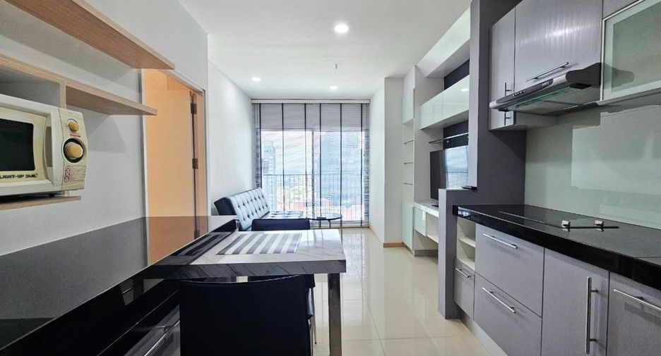 Wohnung zur Miete mit 1 Zimmer in Khlong Toei, Bangkok