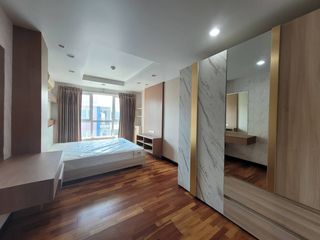 Аренда и продажа 2 спальни кондо в Щаттхана, Бангкок
