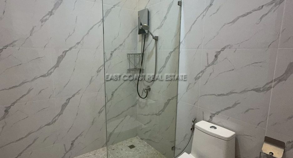 For rent 4 bedrooms house in Bang Lamung, Chonburi