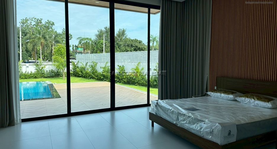 For rent 4 bedrooms house in Bang Lamung, Chonburi