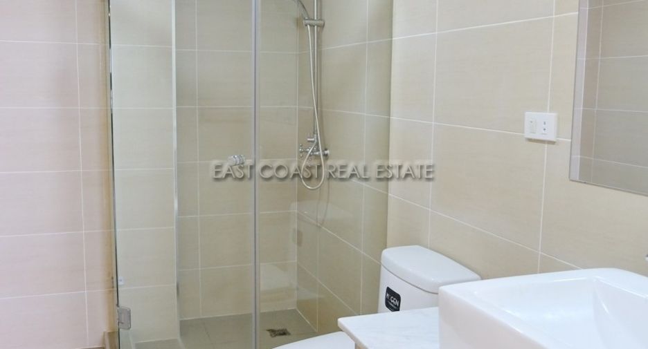 For rent 3 bedrooms condo in South Pattaya, Pattaya