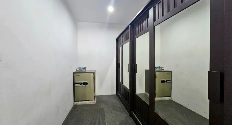 For sale 2 bedrooms villa in Hua Hin, Prachuap Khiri Khan