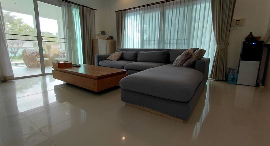 For sale 3 bedrooms villa in Hua Hin, Prachuap Khiri Khan