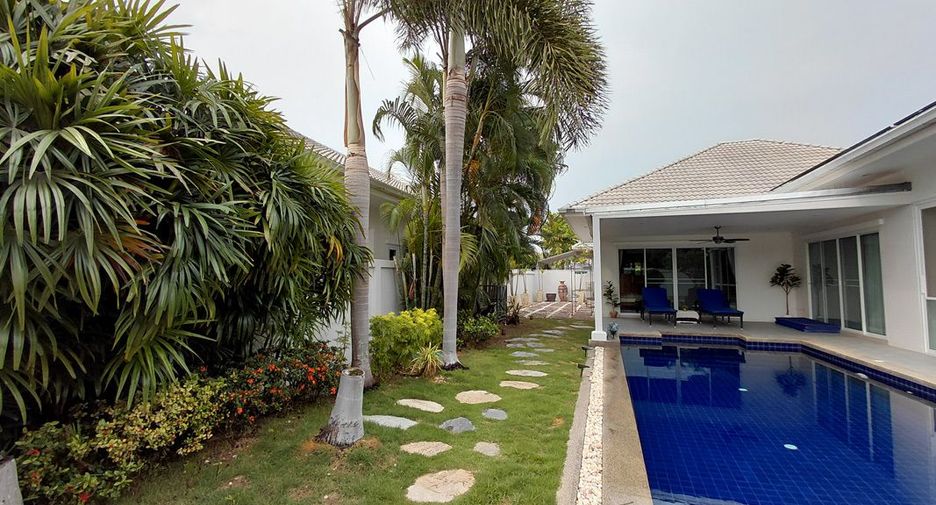For sale 3 bedrooms villa in Hua Hin, Prachuap Khiri Khan