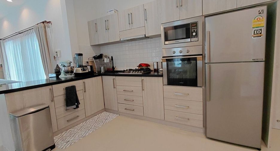 For sale 3 bedrooms villa in Hua Hin, Prachuap Khiri Khan
