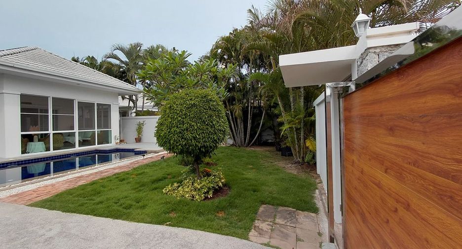 For sale 3 bedrooms villa in Hua Hin, Prachuap Khiri Khan