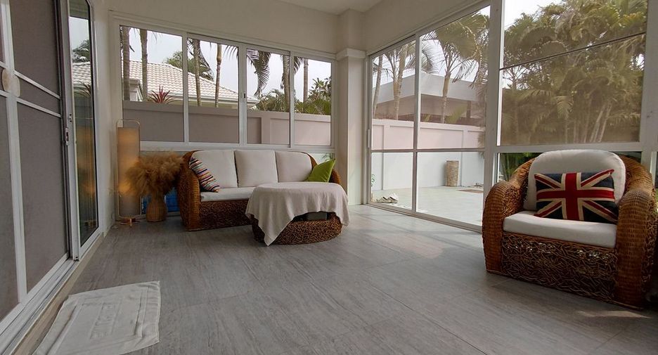For sale 3 bedrooms villa in Hua Hin, Prachuap Khiri Khan