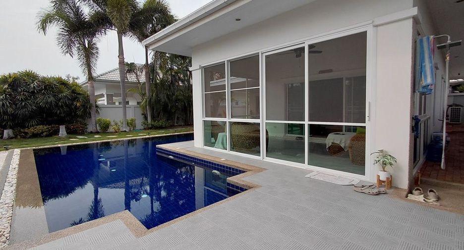 For sale 3 bedrooms villa in Hua Hin, Prachuap Khiri Khan