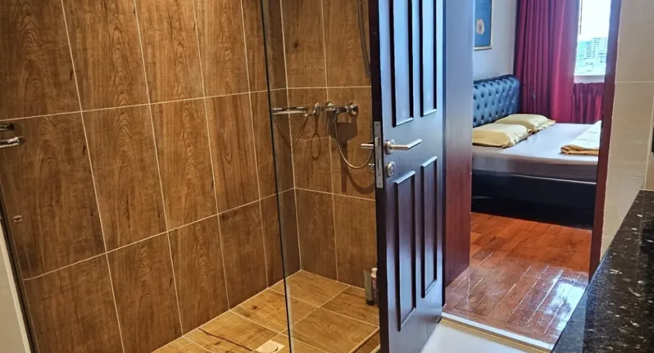 For sale 1 bed condo in Watthana, Bangkok