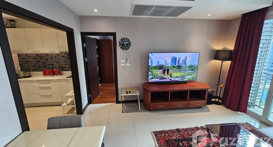 For sale 1 bed condo in Watthana, Bangkok