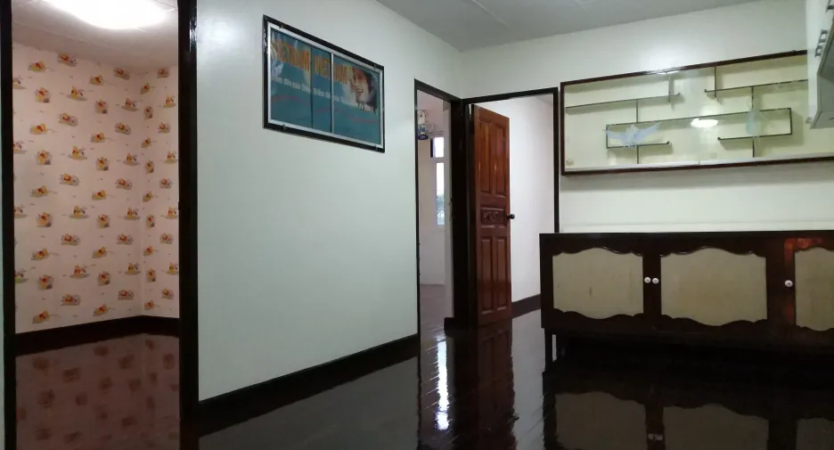 Reihenhaus zur Miete mit 3 Zimmer in Khlong Toei, Bangkok