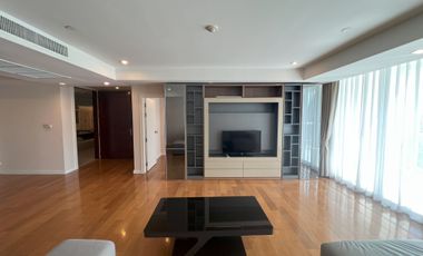 For rent 3 bedrooms condo in Bang Rak, Bangkok