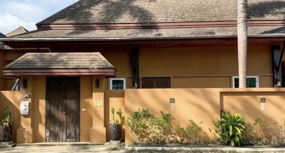 For sale 3 bedrooms villa in Mueang Phuket, Phuket
