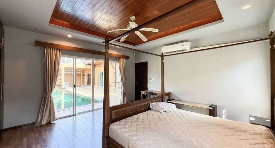 For sale 3 bedrooms villa in Mueang Phuket, Phuket