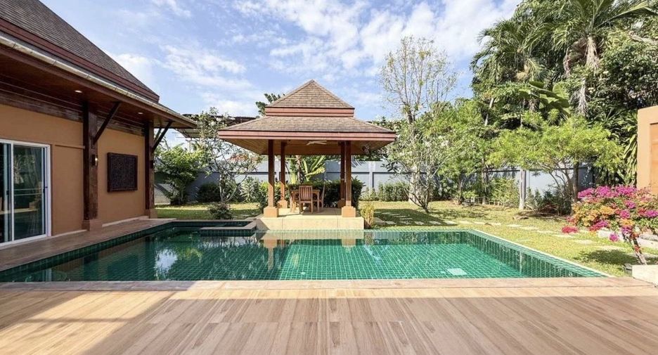 For sale 3 bedrooms villa in Mueang Phuket, Phuket