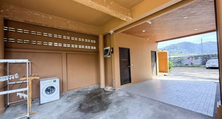 For sale 3 bedrooms villa in Mueang Phuket, Phuket