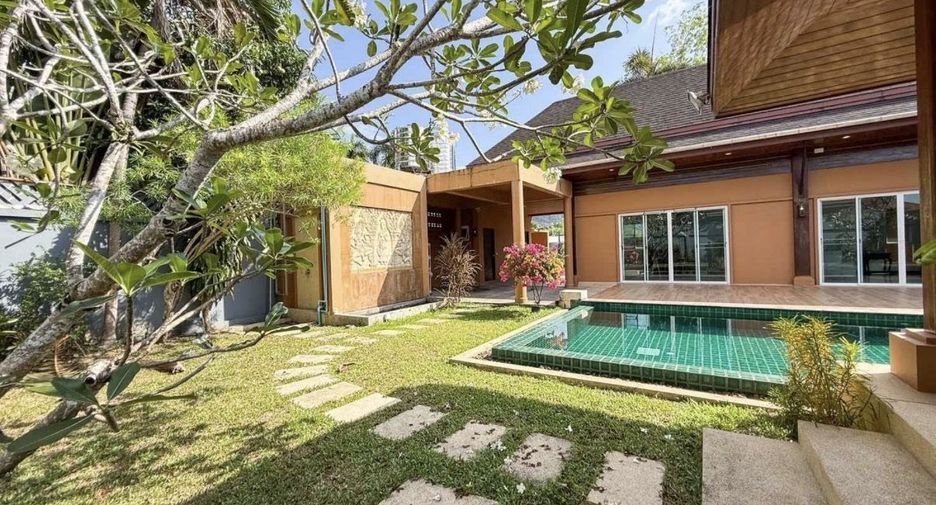 For sale 3 bedrooms villa in Mueang Phuket, Phuket