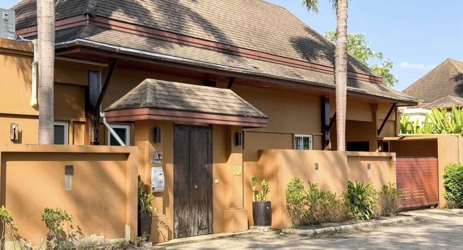 For sale 3 bedrooms villa in Mueang Phuket, Phuket