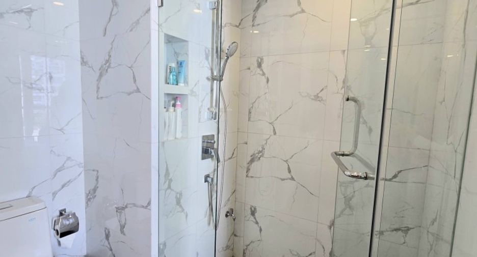 For sale studio condo in Pratumnak, Pattaya