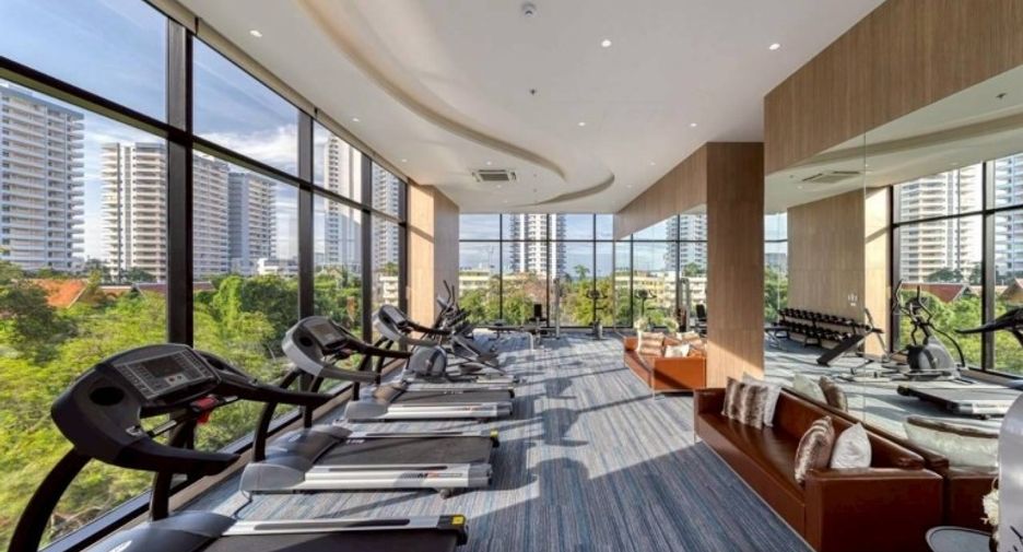 For sale studio condo in Pratumnak, Pattaya