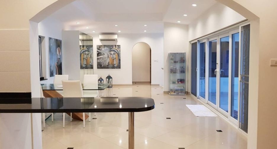 For sale 2 bedrooms house in Jomtien, Pattaya