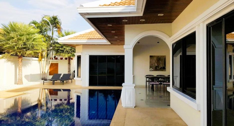 For sale 2 bedrooms house in Jomtien, Pattaya