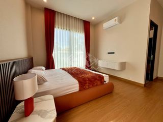 Casa en venta y en alquiler de 3 habitaciones en Bang Lamung, Chonburi