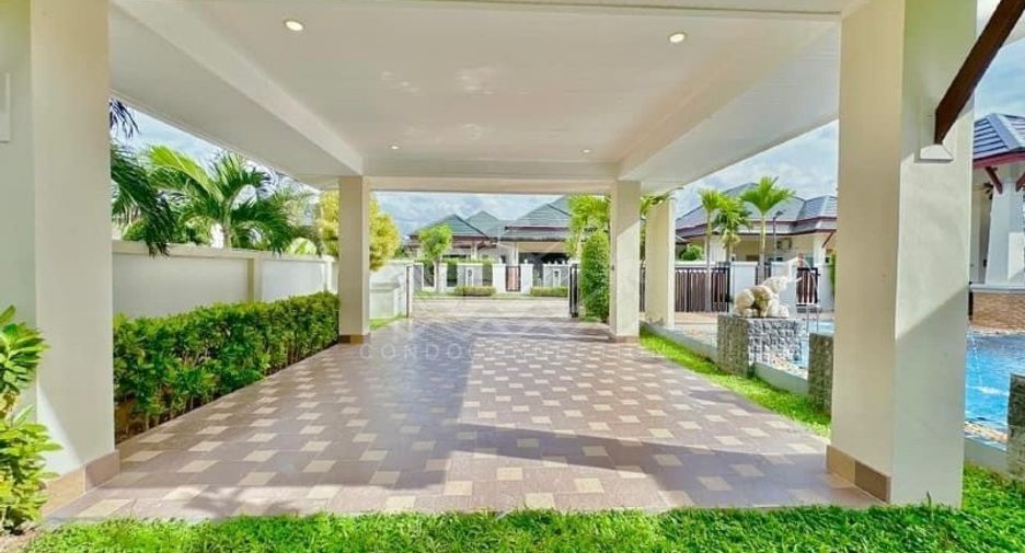 For sale and for rent 4 bedrooms house in Bang Lamung, Chonburi