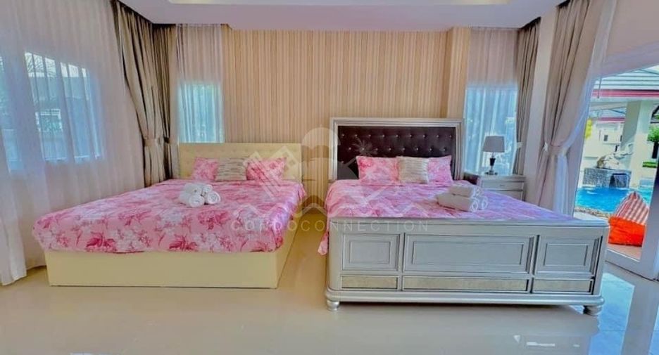 For sale and for rent 4 bedrooms house in Bang Lamung, Chonburi