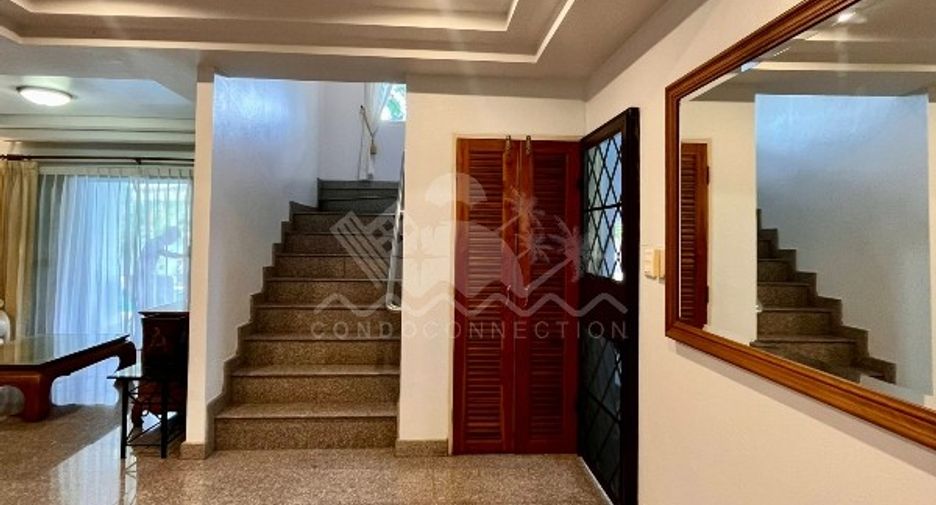 À vendre 4 chambres maison à Bang Lamung, Chonburi