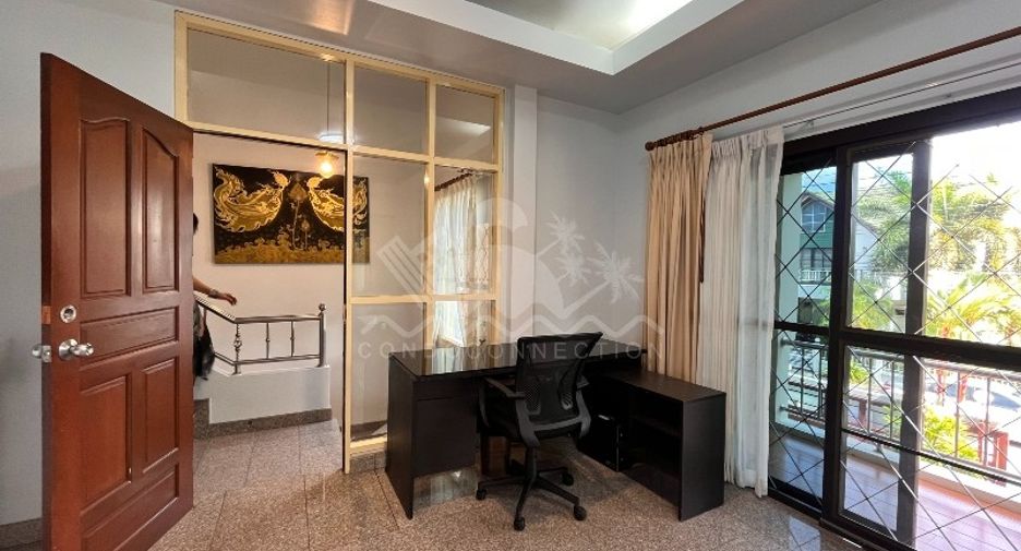 À vendre 4 chambres maison à Bang Lamung, Chonburi