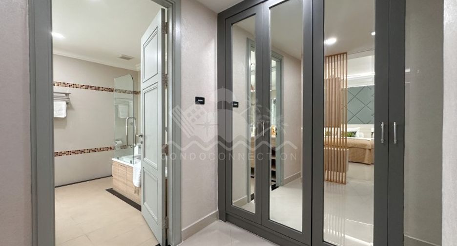 For sale 3 bedrooms condo in Bang Lamung, Chonburi