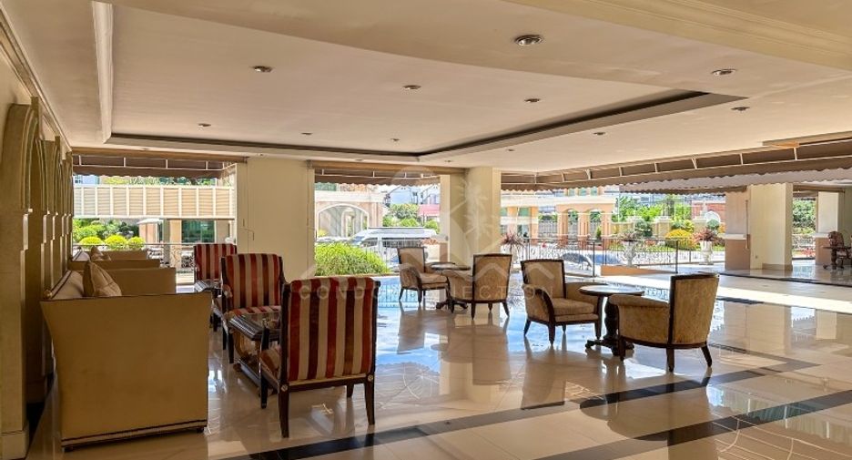 For sale 3 bedrooms condo in Bang Lamung, Chonburi
