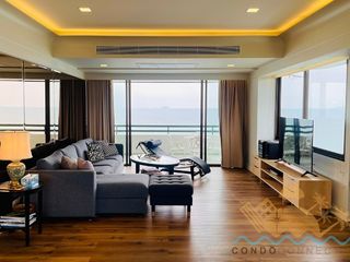 For sale 3 bedrooms condo in Na Jomtien, Pattaya