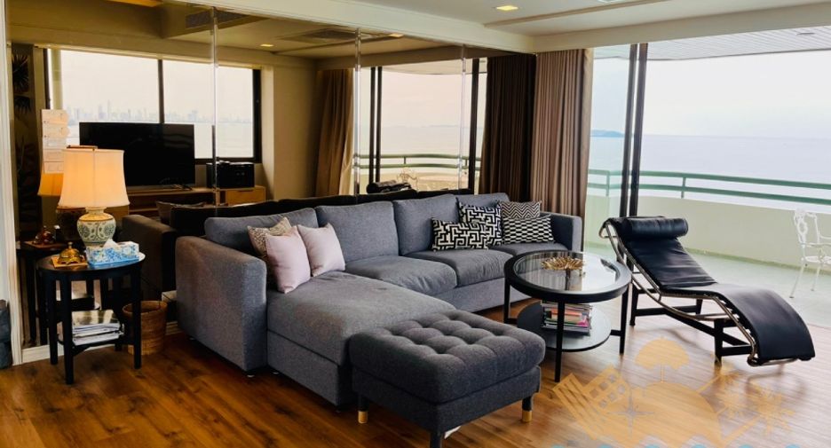 For sale 3 ベッドルーム condo in Sattahip, Chonburi
