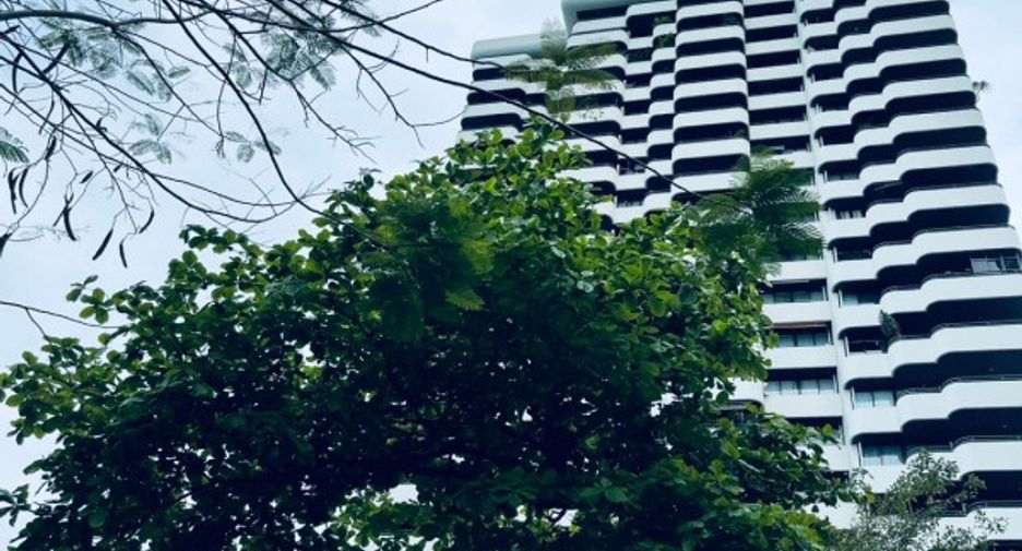 For sale 3 ベッドルーム condo in Sattahip, Chonburi