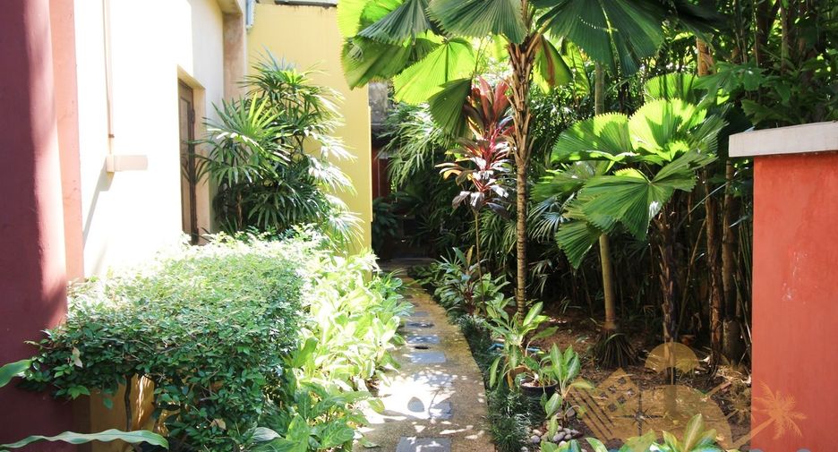 For sale 4 bedrooms house in Bang Lamung, Chonburi
