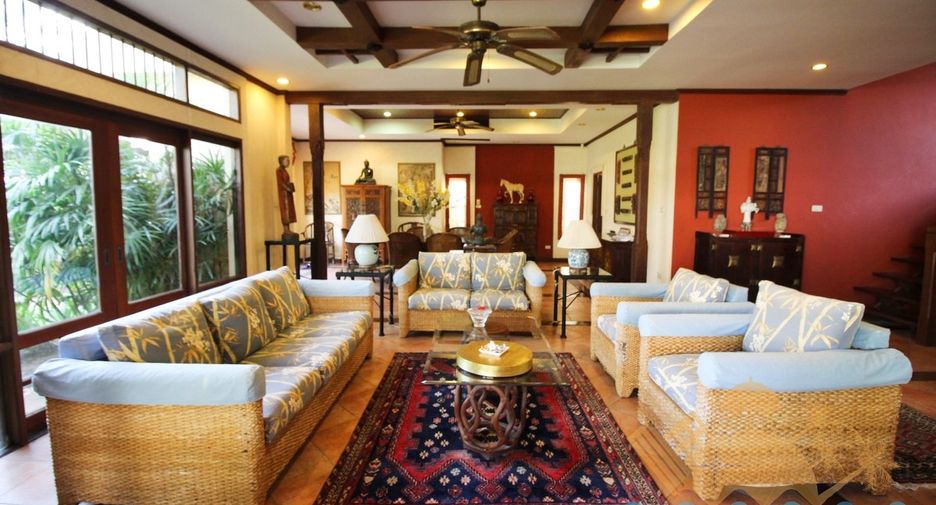 For sale 4 bedrooms house in Bang Lamung, Chonburi