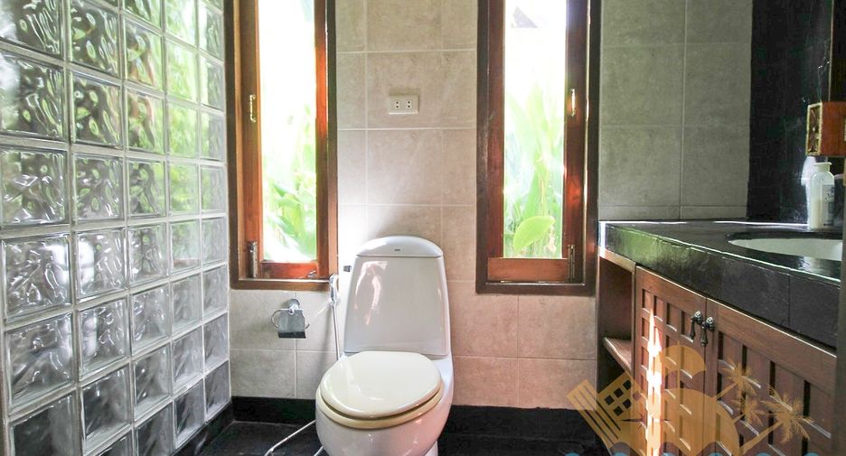 For sale 4 bedrooms house in Bang Lamung, Chonburi