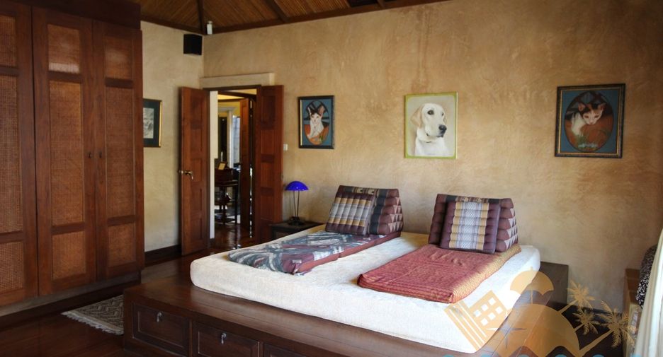 For sale 4 bedrooms house in Bang Lamung, Chonburi