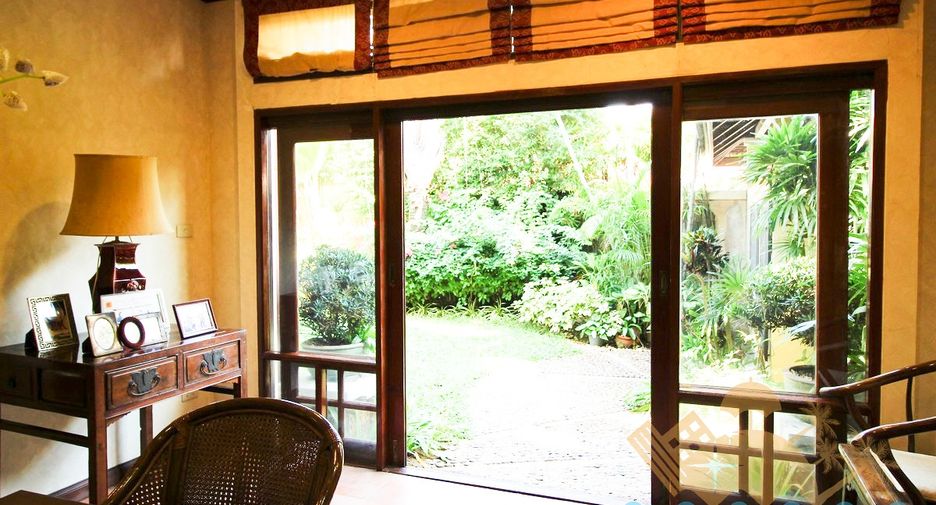 For sale 4 bedrooms house in Bang Lamung, Chonburi
